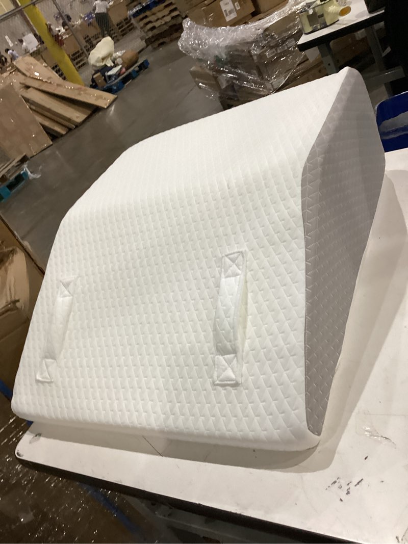 Condition photo showing Good Condition for bedluxe leg pillow elevation blood circulation, wedge pillow for legs swelling, leg elevating wedge pillow for after surgery, foot knee pillow for leg rest, sleeping, memory foam top, 8in, white/grey 22*24+8 white grey