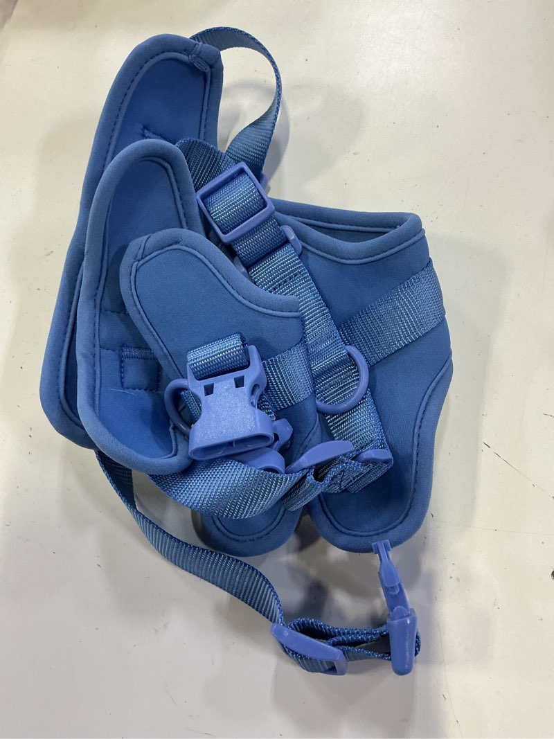 Condition photo showing Good Condition for wisedog no pull lightweight dog vest harness with soft and comfortable cushion, breathable mesh, for small medium large dogs walking (l(neck: 16.15"-20.86";chest: 24.02"-38.19"), blue)