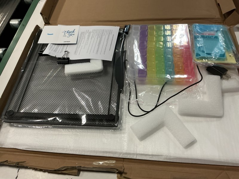 Condition photo showing Good Condition for artdot a2 led light pad for diamond painting usb powered light board kit, adjustable brightness with 12 angles stand and clips a2 light pad kits