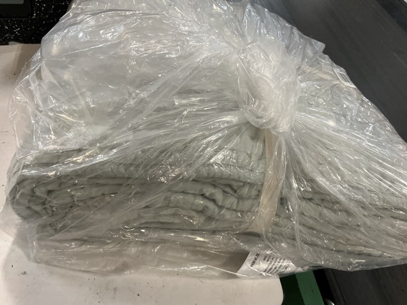 Condition photo showing Good Condition for european linen cotton stitch quilt set, king/cal king, mist