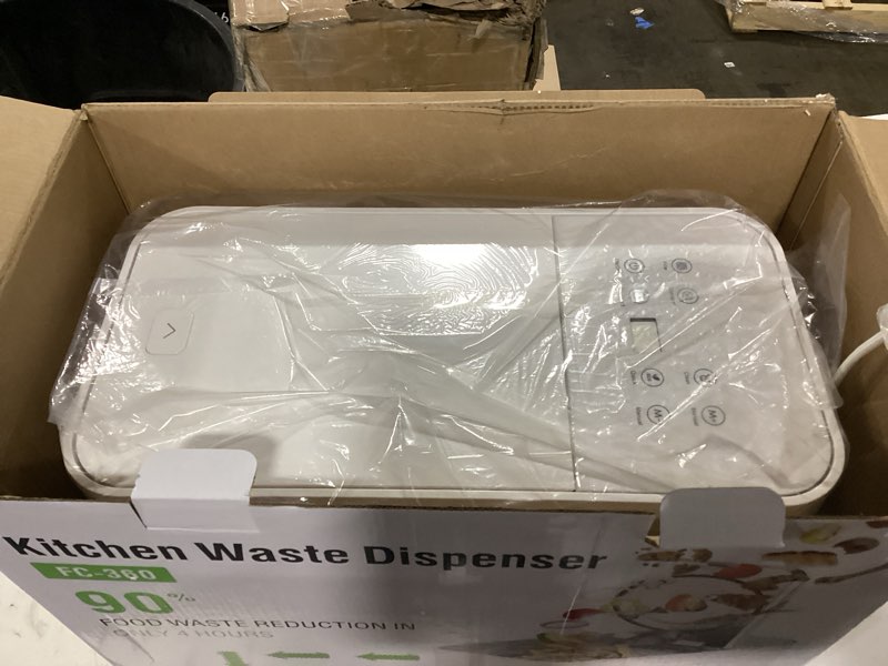 Condition photo showing New/Like New for 3L Electric Composter for Kitchen, Smart Compost Bin, Odorless|Low Noise|Auto-Cleaning|Fast 4-6H Food Waste to Fertilizer Conversion for Outdoor Use White