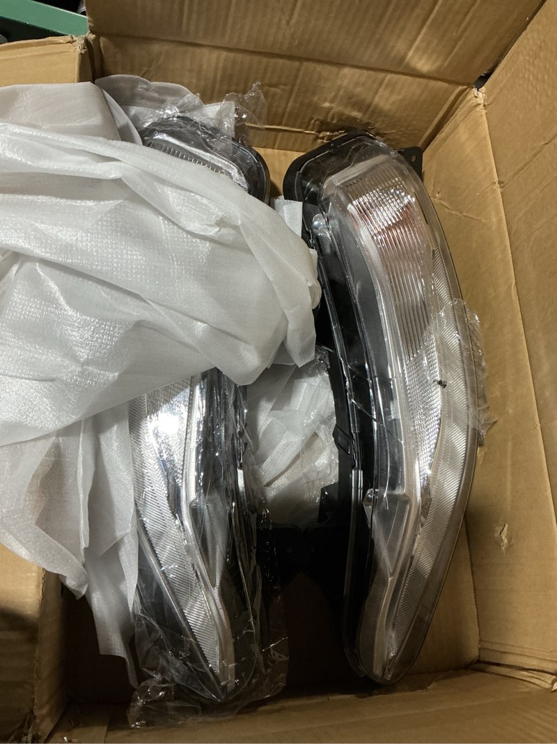 Condition photo showing Good Condition for labwork Fog Lights Assembly Replacement for Malibu 2019 2020 Daytime Running Light Turn Signal Lamp Left+Right Side (Passenger & Driver Side)