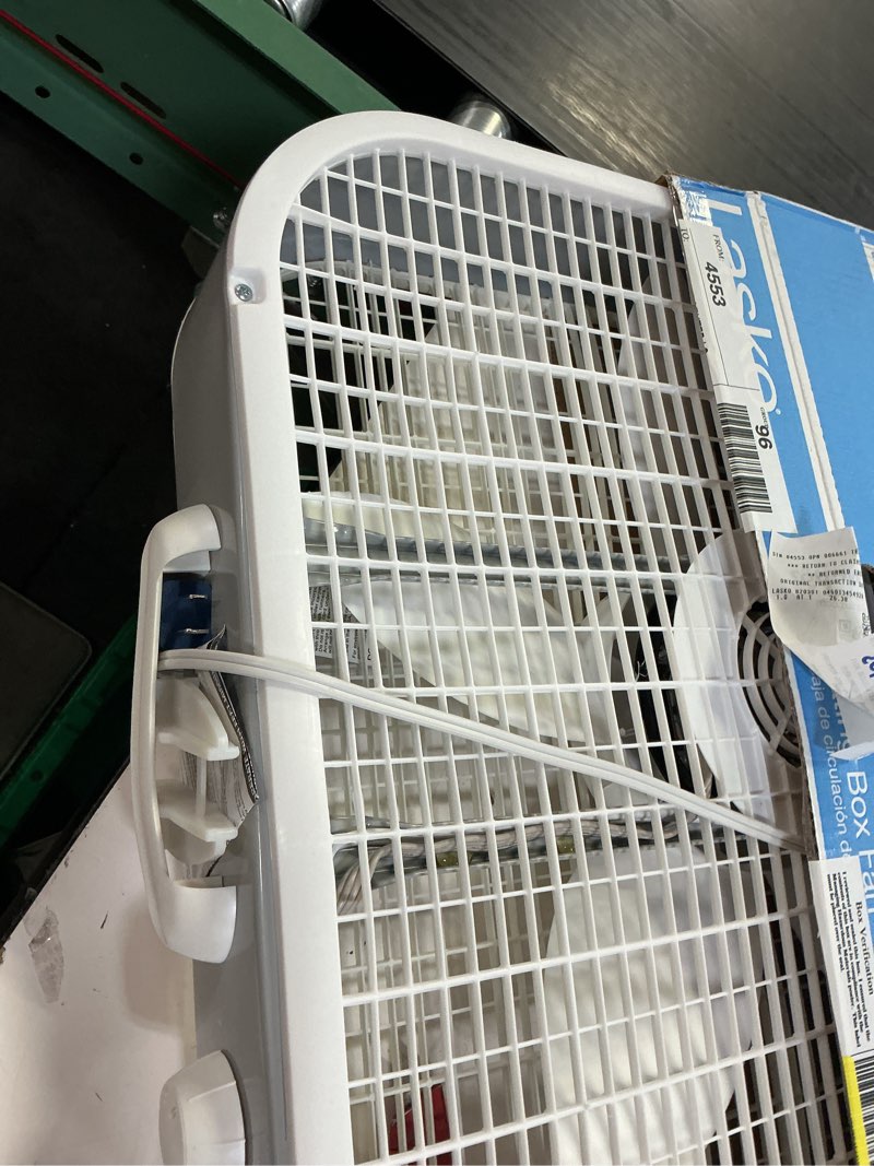 Condition photo showing Good Condition for lasko 20  classic box fan with weather-resistant motor  3 speeds  22.5  h  white  b20200  new