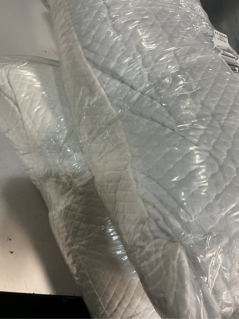 Condition photo showing Good Condition for cooling pillow for sleeping queen size set of 2, shredded memory foam pillows adjustable firm bed pillow with zipper, cool pillow for hot, side, back and stomach sleepers