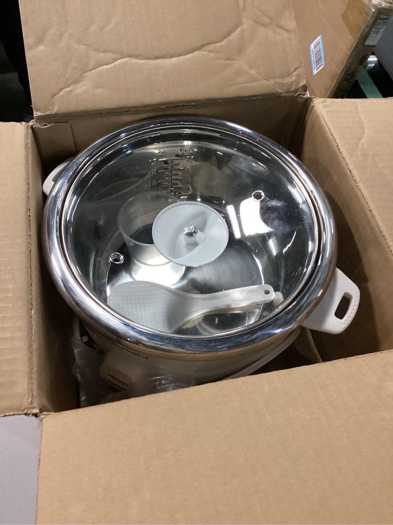 Condition photo showing Good Condition for Elite Gourmet ERC-2020 Electric Rice Cooker with Stainless Steel Inner Pot Makes Soups, Stews, Grains, Cereals, Keep Warm Feature, 20 Cups Cooked (10 Cups Uncooked), White 20 Cups Cooked White
