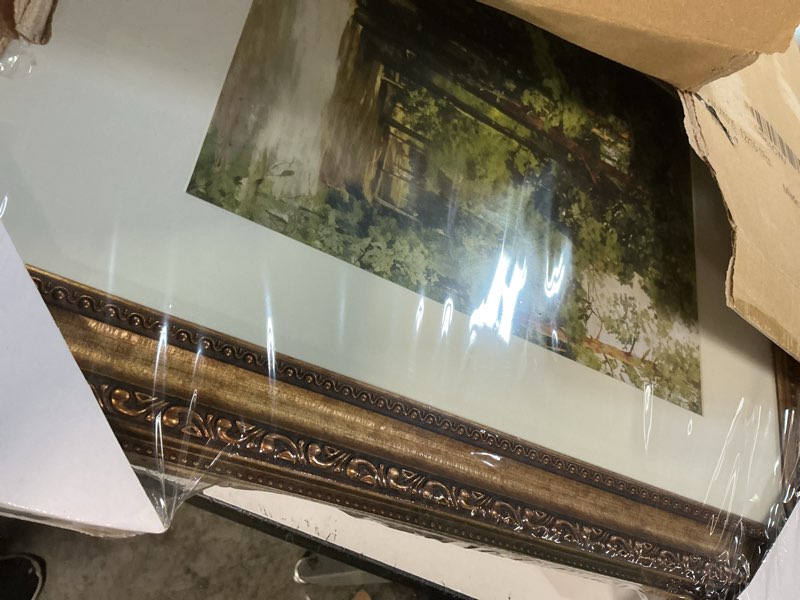Condition photo showing New/Like New for splinterix 12x16 antique bronze vintage picture frame, ornate vintage picture frames for wall or tabletop display, 12 x 16 photo frame with real glass, display poster 8.5x11 with mat or 12x16 without mat for antique déco