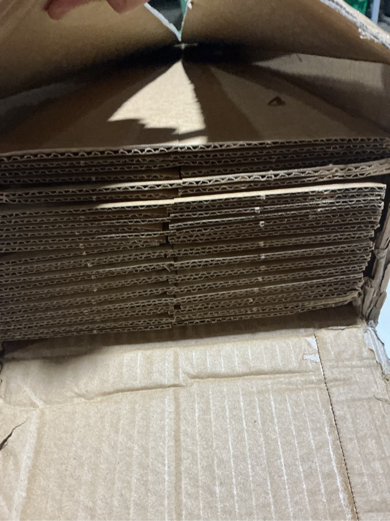 Condition photo showing Good Condition for 15 Pcs 4x4x40 Golf Club Shipping Boxes, Tall Corrugated Cardboard Boxes, Long Golf Club Storage Box for Shipping, Packaging, Moving, Mailing, Home or Business 4x4x40 Inch