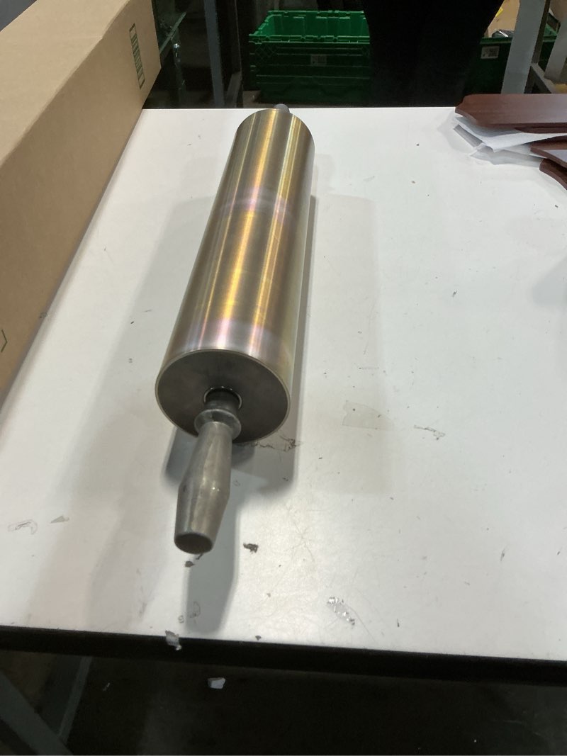 Condition photo showing Good Condition for New Star Foodservice Extra Heavy Duty Restaurant Aluminum Rolling Pin, 18", Silver