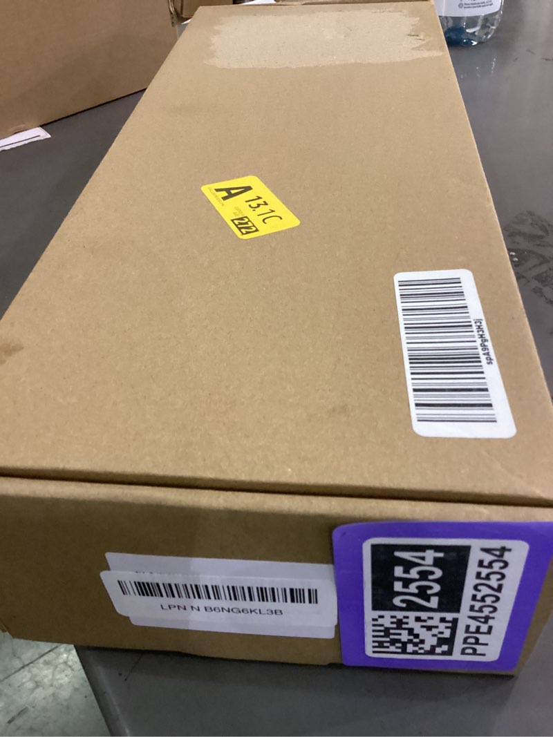 Condition photo showing Good Condition for Towel rack 