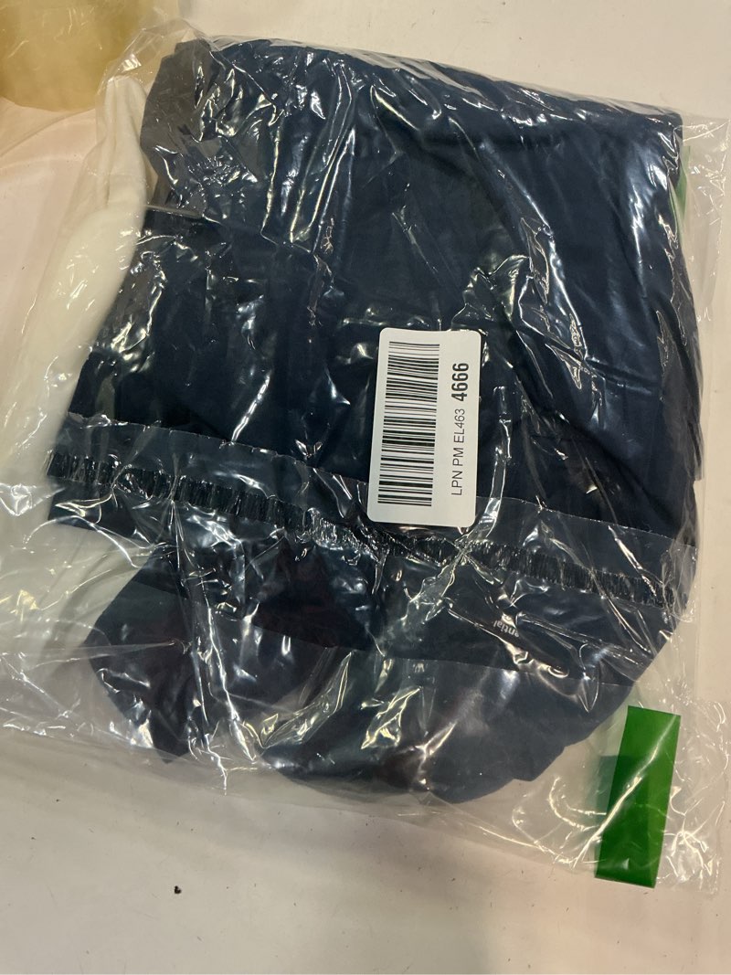 Condition photo showing Good Condition for amazon essentials women's classic-fit short-sleeve v-neck t-shirt, multipacks 2 navy/white x-large