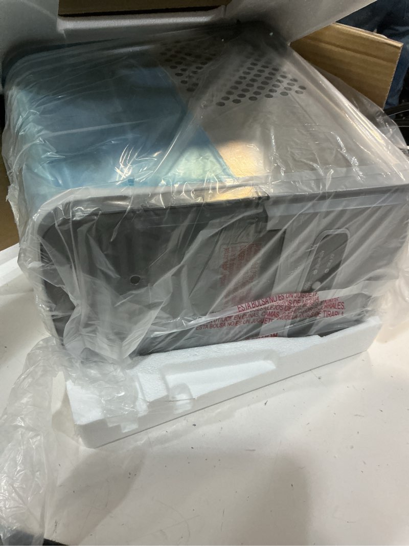 Condition photo showing Good Condition for frigidaire 26 lbs per day portable compact maker, ice making machine, stainless, medium