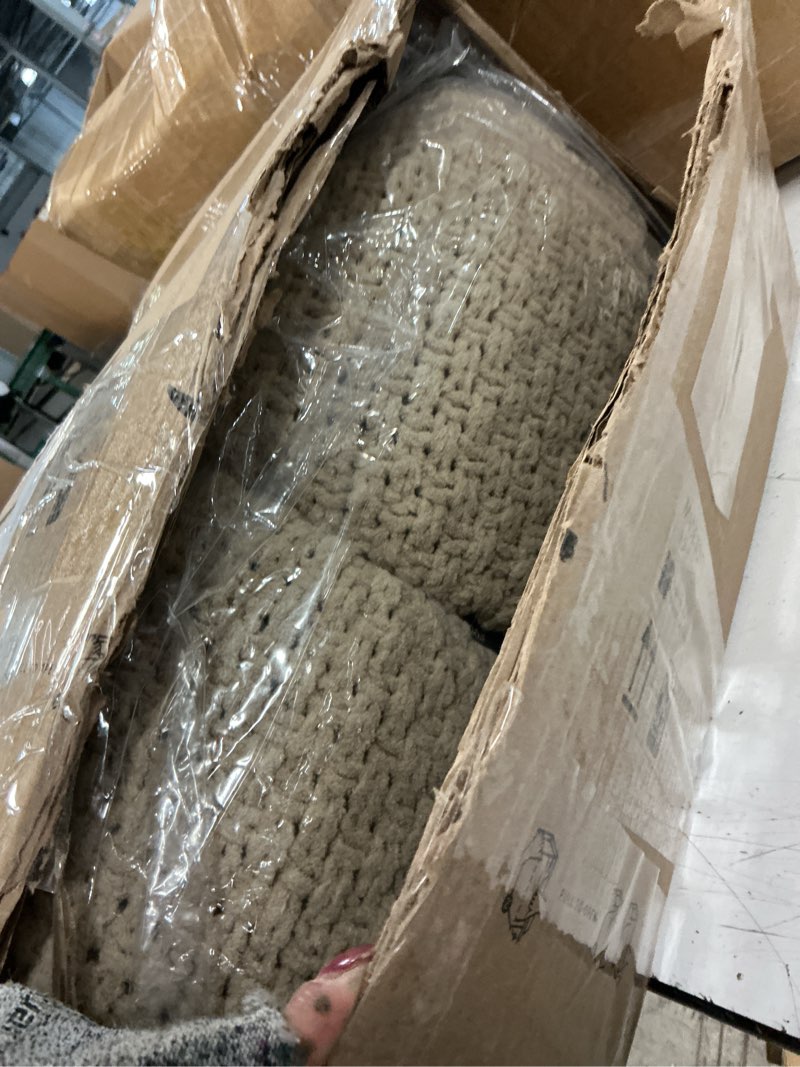 Condition photo showing Good Condition for evergracehome chunky chenille knit throw blanket for couch, soft luxurious oversized king moss stitch blanket for bed, large cozy farmhouse knitted throw for sofa, sand dune, 92" x 108" sand dune 108" x 92"