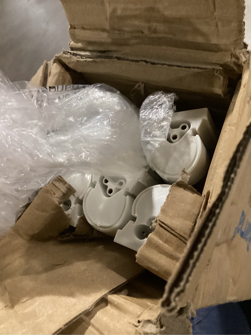 Condition photo showing Good Condition for barrina led shop light 4ft, 40w 5500lm 6500k, clear cover hanging light fixture, linkable tube lights, v shape led ceiling lights for garage, warehouse, workshop, 6 packs 6500k ??4ft-6 packs