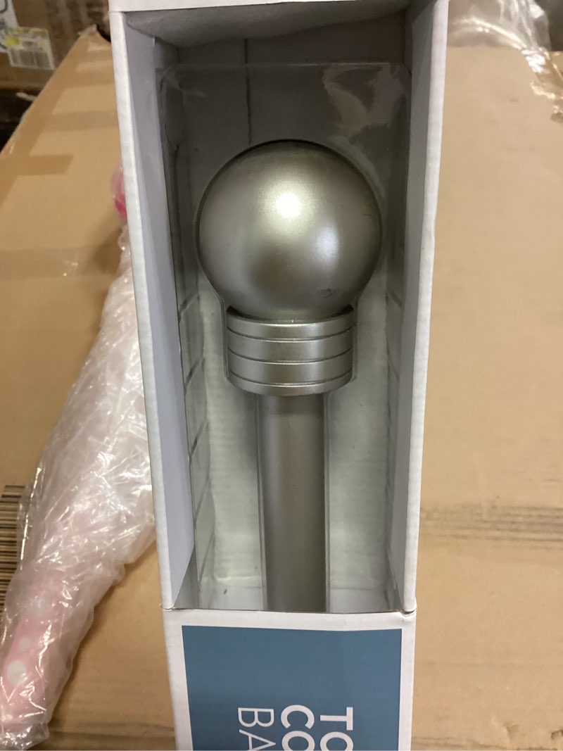 Condition photo showing Good Condition for modern sphere 36 in. x 72 in. matte silver single curtain rod