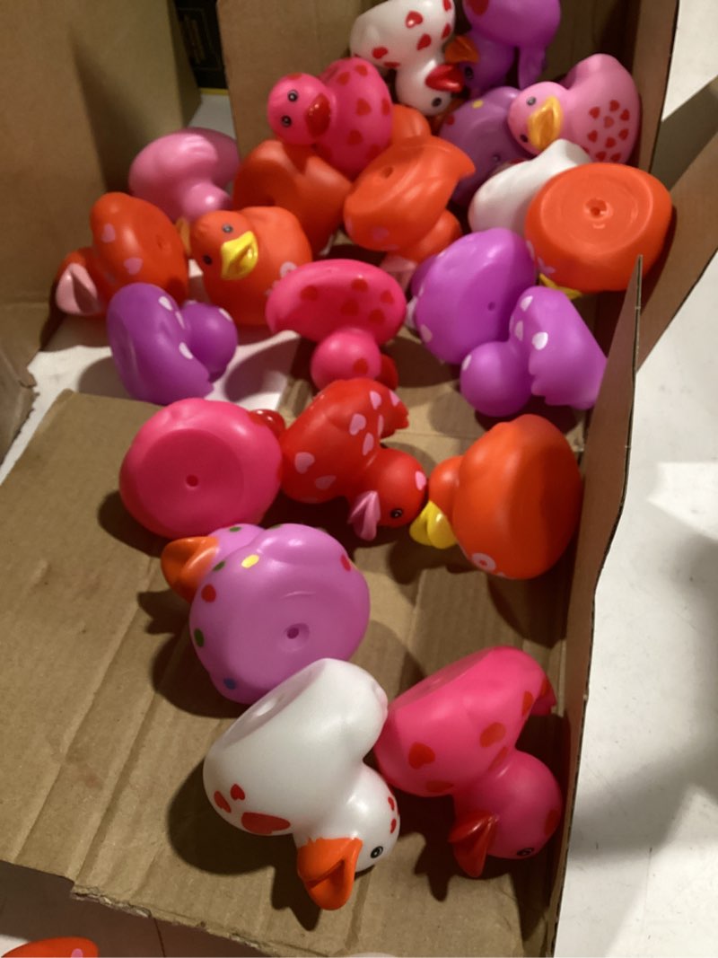 Condition photo showing Good Condition for 25 Pcs Valentine Ducks Rubber Ducks in Bulk 2 Inch Mini Love Heart Assorted Pink Red White Squeaky Bath Toys for Valentine's Day Gifts Party Favors Classroom Goodie Bag Fillers