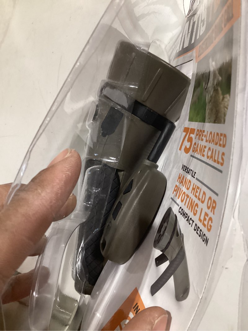 Condition photo showing Good Condition for western rivers walker's mantis 75 compact easy-to-use handheld electronic game call with remote - predator hunting accessory