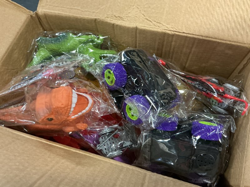 Condition photo showing New/Like New for Valentines Day Gifts for Kids,Dinosaur Train Set,Boys Valentine Gifts Dinosaur Train Toys, 360° Elec (similar )