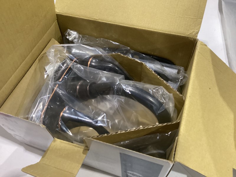 Condition photo showing New/Like New for moen idora mediterranean bronze two-handle centerset bathroom sink faucet with drain assembly, 84115brb