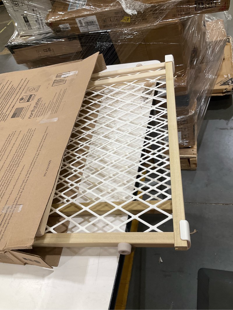 Condition photo showing Good Condition for toddleroo by north states - diamond mesh wooden baby gate: pressure mounted baby gate for doorways - adjustable 26.5 to 42 inches wide - 23 inches tall