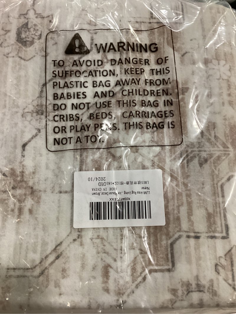 Condition photo showing Good Condition for LUMI Washable Area Rug for Living Room, 4x6 Ultra Soft Traditional Rugs Non Slip with Rubber Backing, Low Profile, High Traffic, Stain Resistant Carpets, Ideal for Bedroom, Dining Room, Indoor 4' x 6' Belle Ethereal