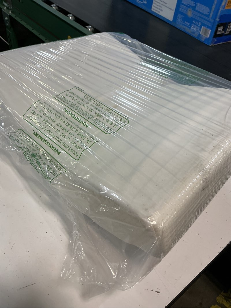 Condition photo showing Good Condition for 1 pack rv skylight insulator 14"x14"x3", rv vent insulator, rv skylight cover with reflective surface, waterproof rv insulation for inside camper, rv skylight pillow 14in x 14in x 3in 1pc