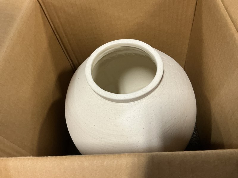 Condition photo showing Good Condition for large white ceramic vase - 9.8 inch rustic farmhouse flower vase for home decor, minimalist tall vases for living room, table, bathroom, holiday & weddings (sandstone white) sandstone white 9.8 inch