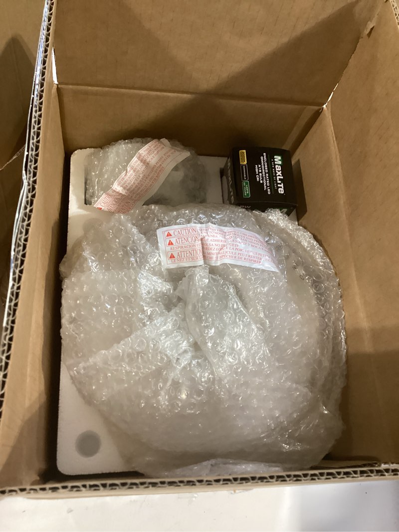 Condition photo showing Good Condition for progress lighting airpro collection one-light ceiling fan light white