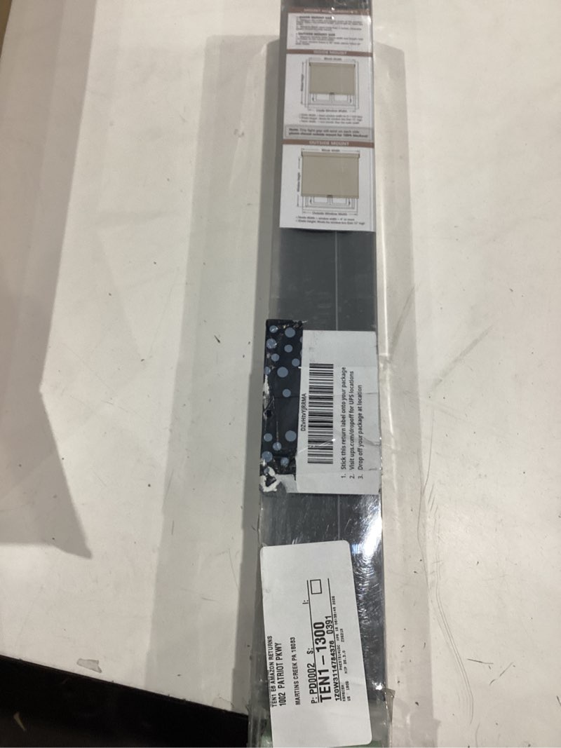 Condition photo showing Good Condition for cordless blackout roller shades blinds for windows free-stop,pull down room darkening with valance,thermal insulated woven fabric window door blinds for home,office,black 20" w x 72" h 20"w x 72"h black