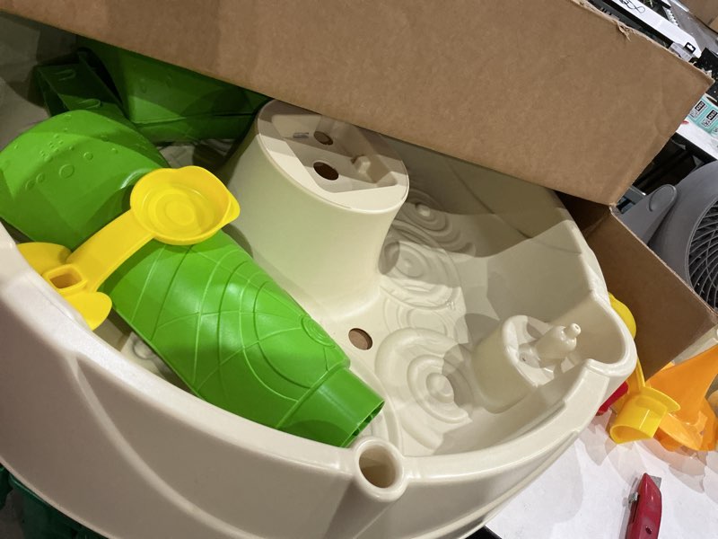 Condition photo showing Good Condition for little tikes frog pond water table, 24 months to 36 months