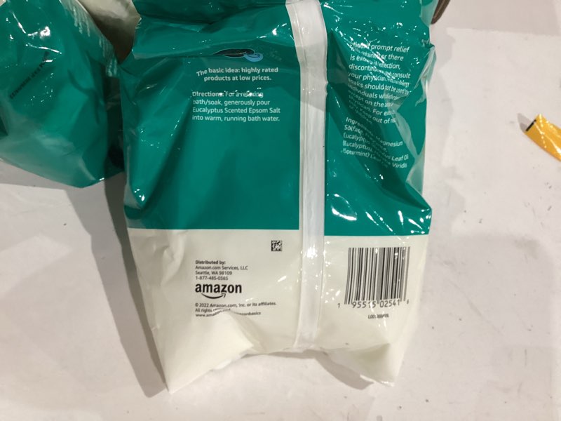 Condition photo showing New/Like New for Amazon Basics Epsom Salt Soaking Aid, Eucalyptus Scented, 3 Pound (Pack of 1) (Previously Solimo)