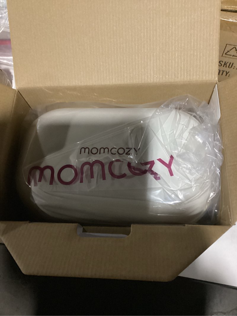 Condition photo showing Good Condition for Momcozy Breast Pump Storage Bag, Hard Shell Case with Removable Tray, Watertight Breast Pump Storage Bag for Pumping Bag, Diaper Bag, or Handbag?Holds 2 Pumps? Pump Bag White