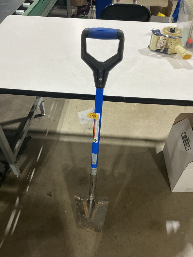 Condition photo showing Good Condition for kobalt 20.5-in fiberglass d-handle garden spade