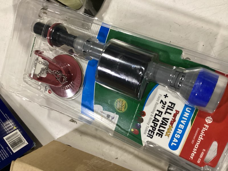 Condition photo showing Good Condition for fluidmaster performax fill valve and flapper kit multicolored