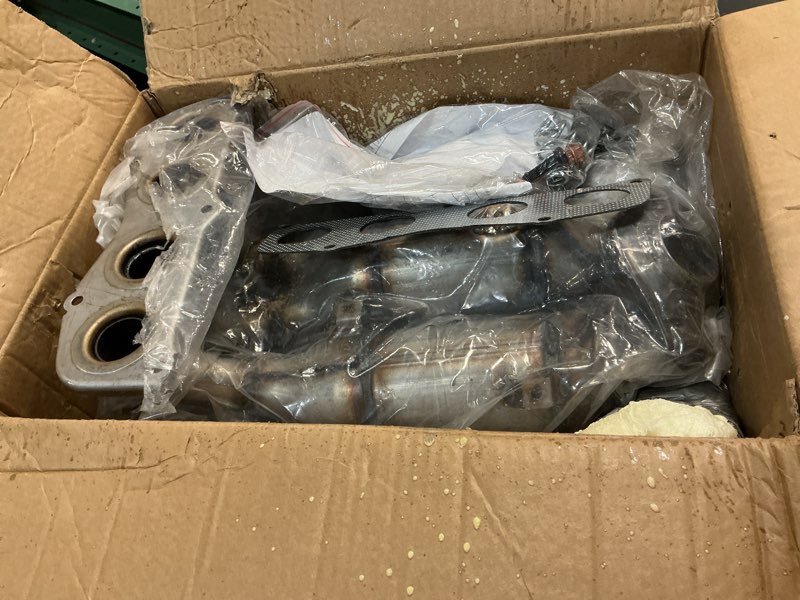 Condition photo showing As Is for ?2026 upgrade high standard?catalytic converter compatible with toyota rav4 2001 2002 2003 2.0l l4, catalytic convertor epa compliant 642277 16385 toyota rav4 2001-2003