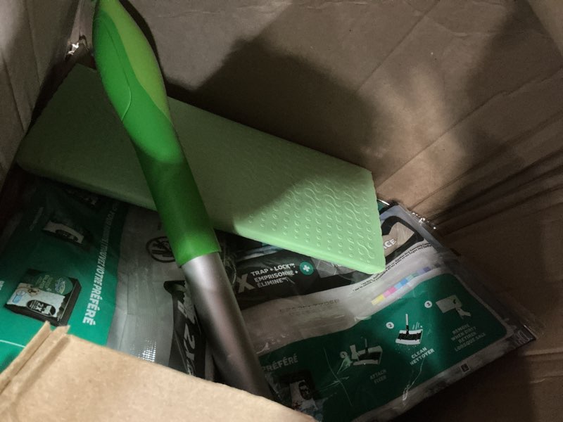 Condition photo showing As Is for swiffer hair magnet deluxe starter kit with collapsible pole, 9 hair magnet dry cloths, 2 bonus mop & go wet cloths