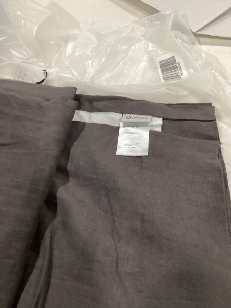 Condition photo showing Good Condition for quince european linen curtain - single panel grey 48x84
