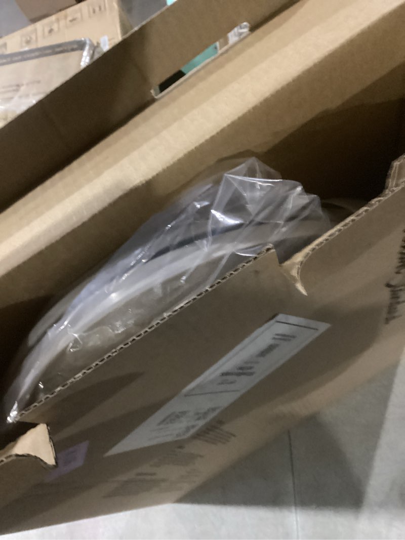 Condition photo showing Good Condition for american standard 5503a00b.020 transitional slow-close elongated front toilet seat, white