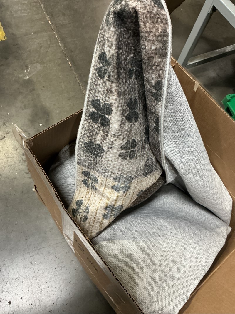 Condition photo showing Good Condition for QDUIDU Modern Geometric Patchwork Indoor Area Rug for Living Room, Blue-Taupe 9'x 12' Large Rug Rock