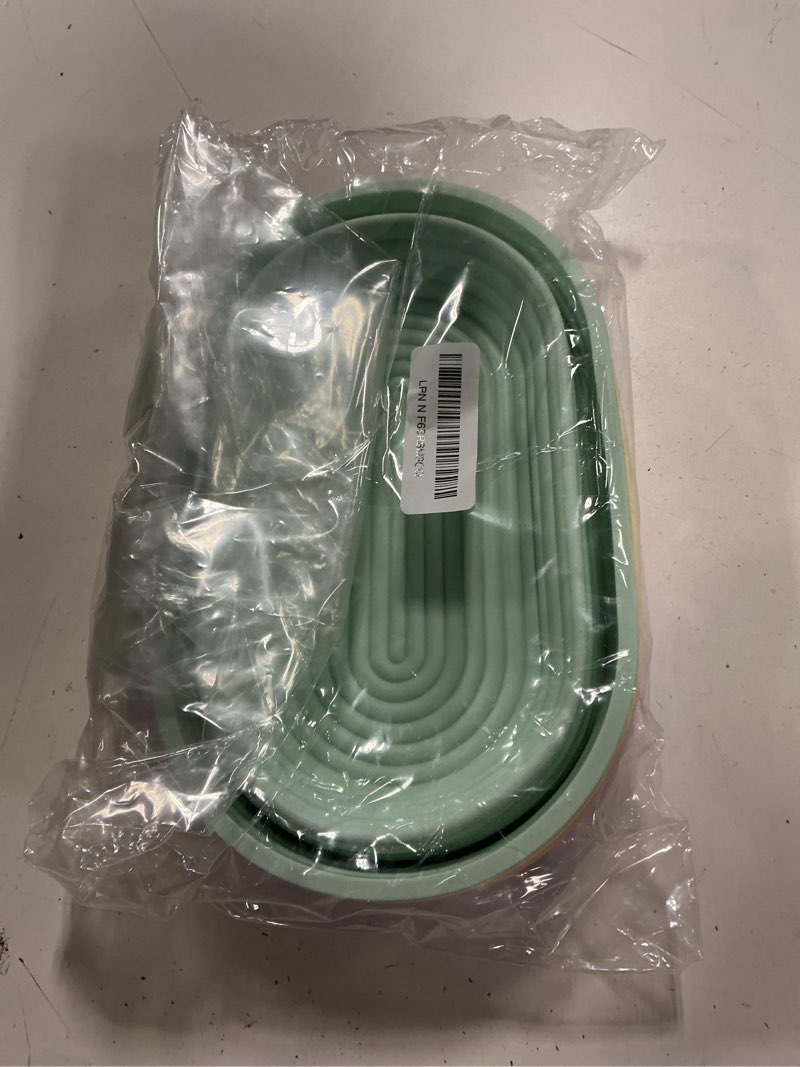 Condition photo showing New/Like New for 4 pcs silicone bread proofing baskets, 10 inch oval foldable banneton basket, dough proofing bowls containers sourdough baking supplies with non-stick surface
