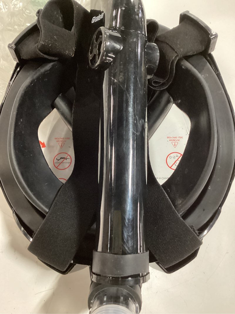 Condition photo showing Good Condition for greatever g2 full face snorkel mask with latest dry top system,foldable 180 degree panoramic view snorkeling mask with camera mount,safe breathing,anti-leak&anti-fog black small-medium