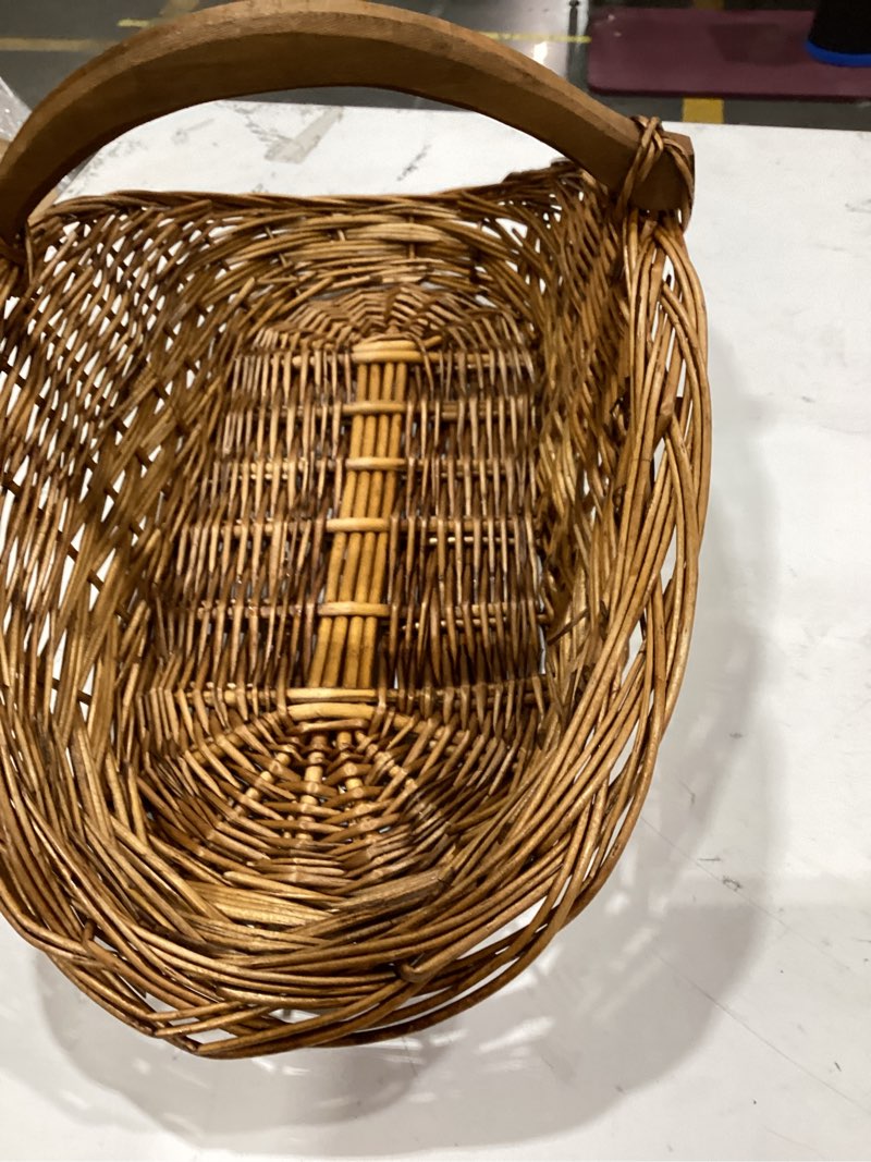 Condition photo showing Good Condition for wald imports - small wicker basket with handle - dark brown hand woven harvest basket - wicker flower basket for storage, picnics, easter, organizing, and more (14 x 5.5 inches)