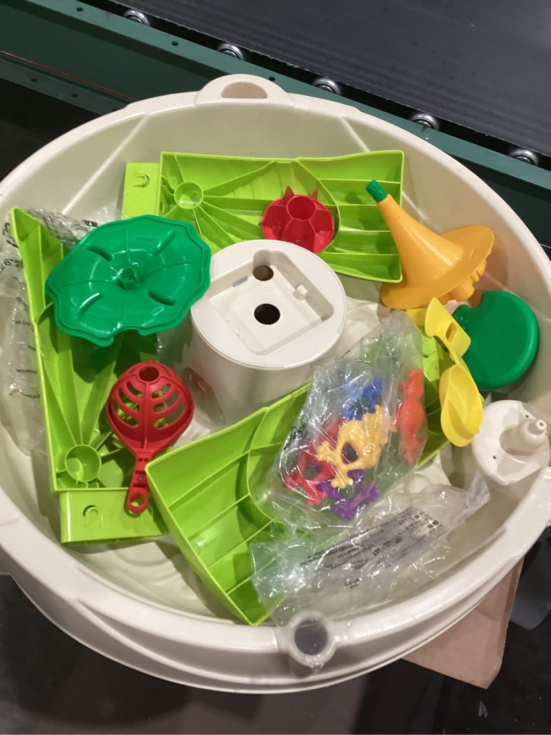 Condition photo showing Good Condition for little tikes frog pond water table, 24 months to 36 months