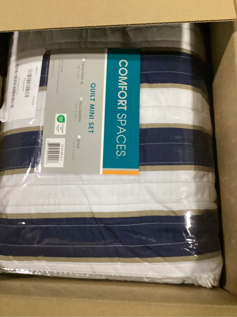 Condition photo showing Good Condition for comfort spaces quilt set trendy casual fun, vibrant color design, hypoallergenic all season, lightweight coverlet bedspread cozy kids bedding & sham full/queen verone white blue stripe 3 piece full/queen blue