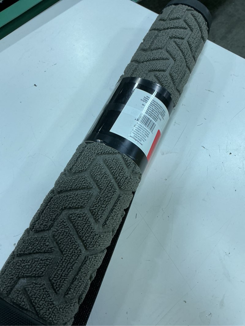 Condition photo showing New/Like New for gorilla grip weathermax door mat, indoor outdoor use, 35x23, gray geometric slate geometric 35" x 23"