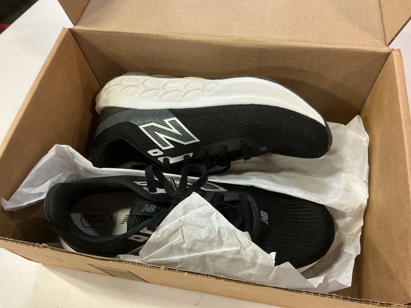 Condition photo showing As Is for new balance men's fresh foam 520 v9 running shoe 7 black/castlerock/silver metallic