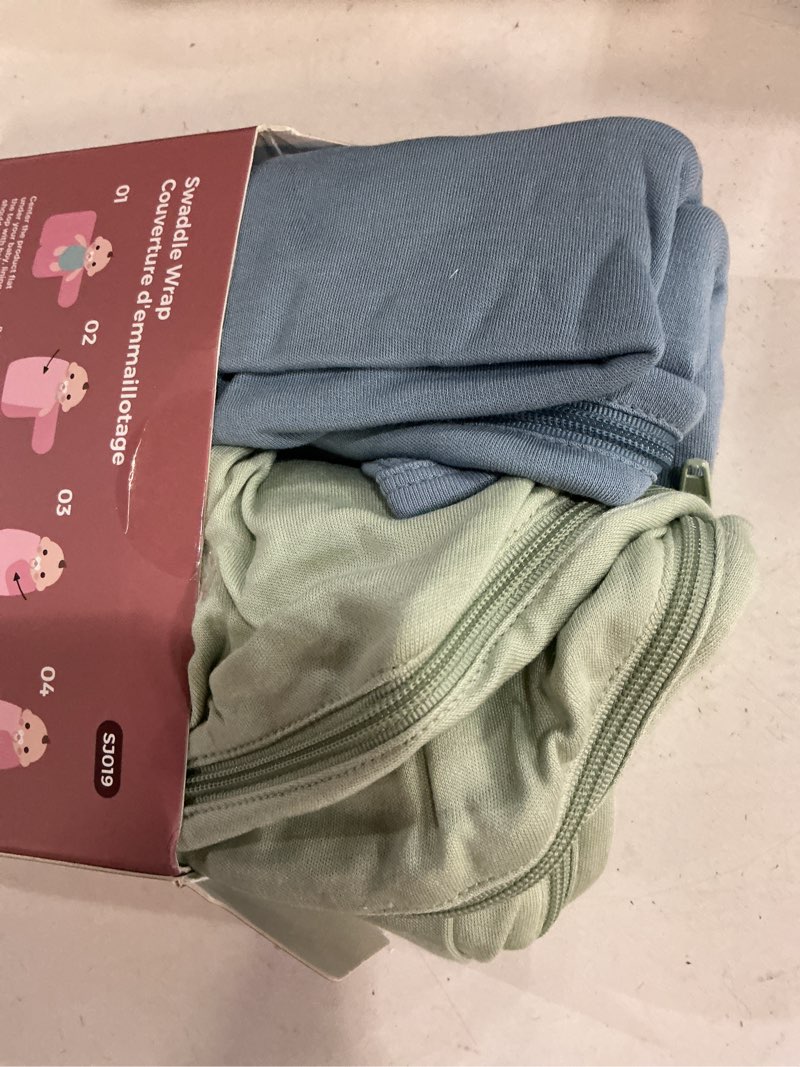 Condition photo showing New/Like New for momcozy swaddles for newborns, quiet fastener swaddle suitable for infant 0-3 months, new-parent-friendly sleep sack, reduce startle reflex, newborn boys girls registry essentials, 2-pack, serenity serenity one size (0-3 months)