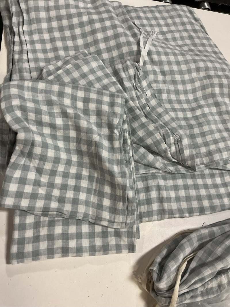 Condition photo showing Good Condition for quince european linen duvet cover set white/blue queen