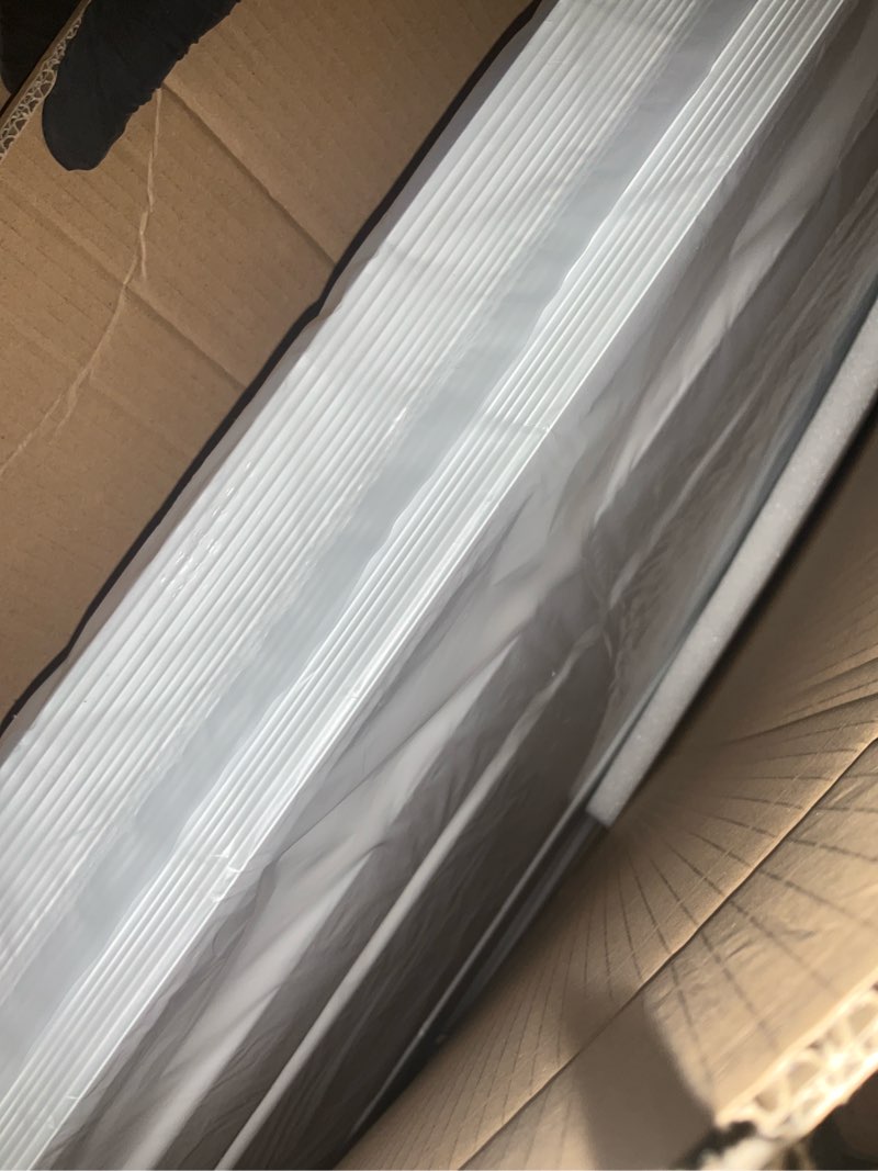 https://lotting-media.assets.bidfta.com/lotting_835f1aff-6804-40e9-bcaa-d236ada750dc