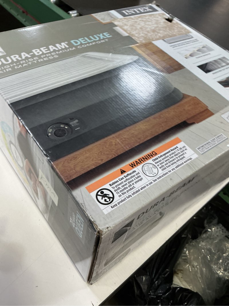 Condition photo showing New/Like New for intex 64417ed 22in queen dura-beam comfort plush high-rise inflatable air mattress with built in pump for travel and camping, 600lb weight capacity