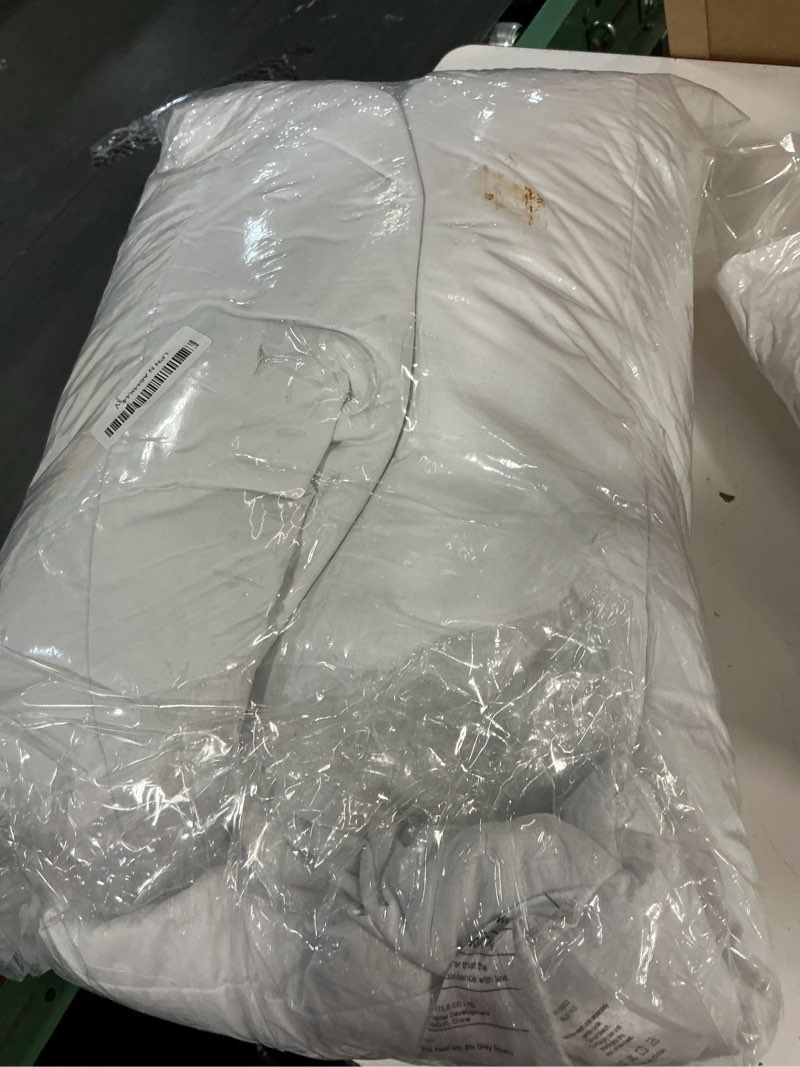 Condition photo showing As Is for (Only 1) puredown® Euro Pillow Inserts 26 x 26 (Pack of 2, White), Down Feather Pillow Stuffer, Premium White Pillows for Bed, Couch, and Cushion 26x26 Inch 2